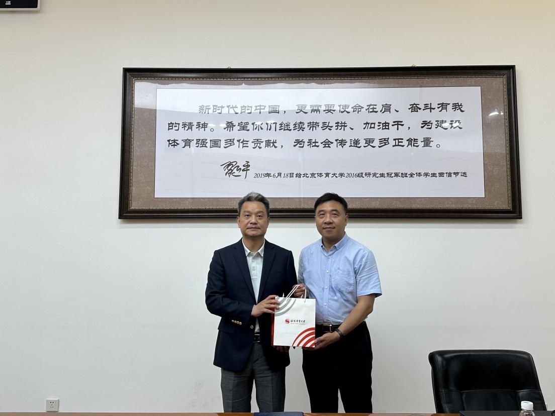 d09c97a3be9f426bb1703bcc2dd31164